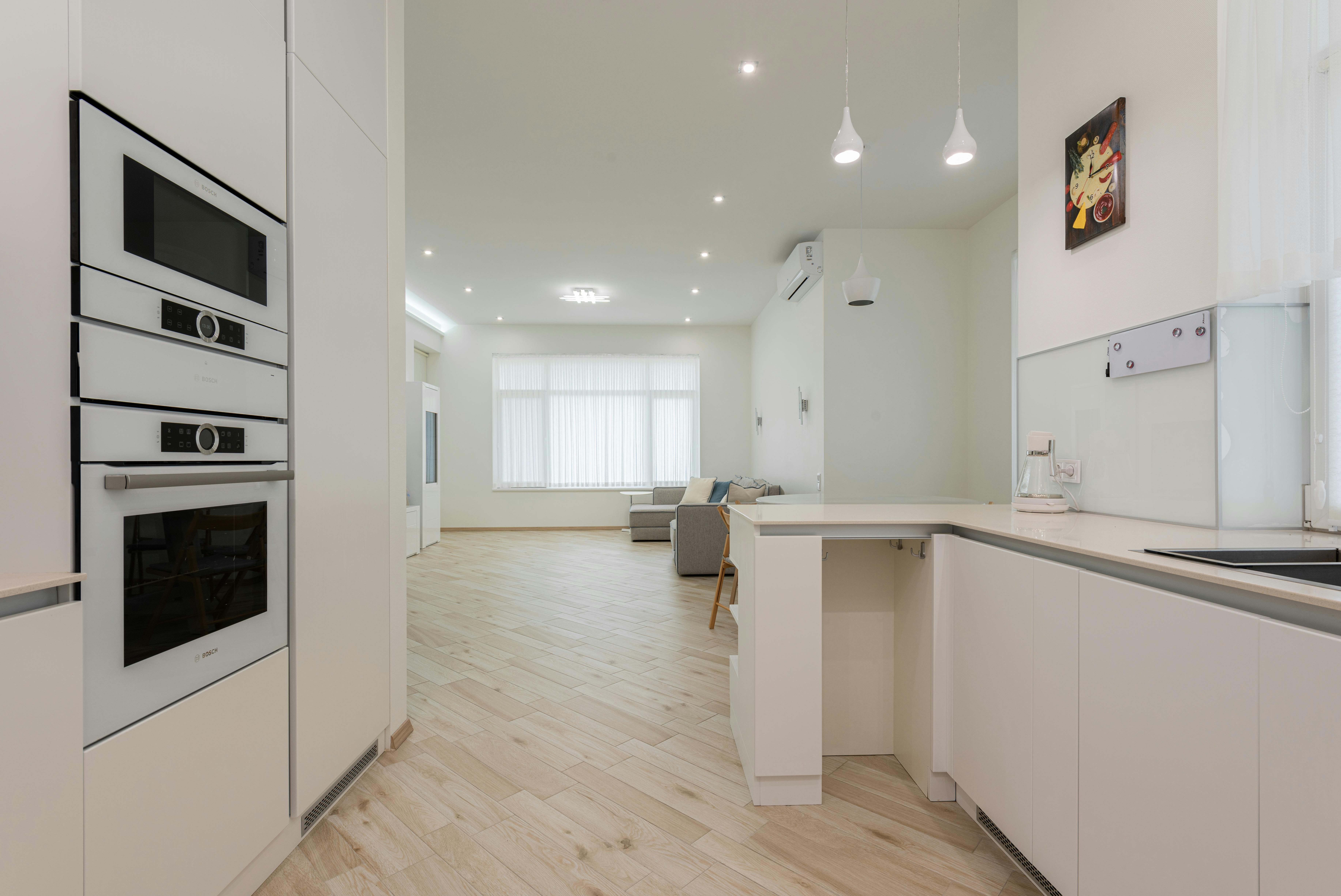 Bright Kitchen Laminate